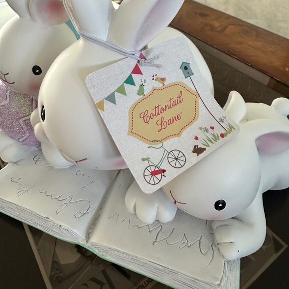 NWT " Cottontail Lane" Three Bunnies Decor - Picture 3 of 8